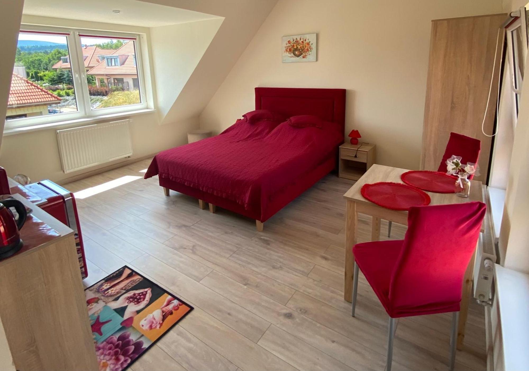 Sloneczne Apartamenty Поляниця-Здруй Екстер'єр фото